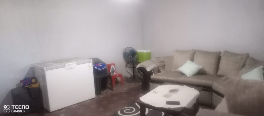 1 Bedroom Property for Sale in Bloemside Free State